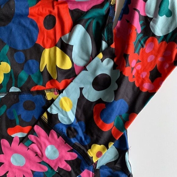 NEW Hanna Andersson Girl UV Black Floral Hoodie  12 Years 150 Cm - Picture 5 of 10